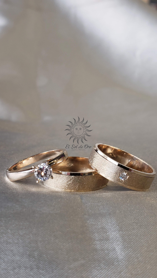 Trío de anillos liso brillante y mateado con orilla lisa diamantada