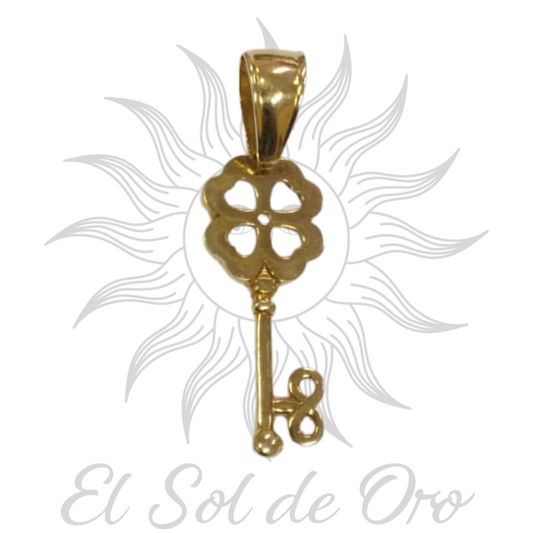 Dije de llave antigua